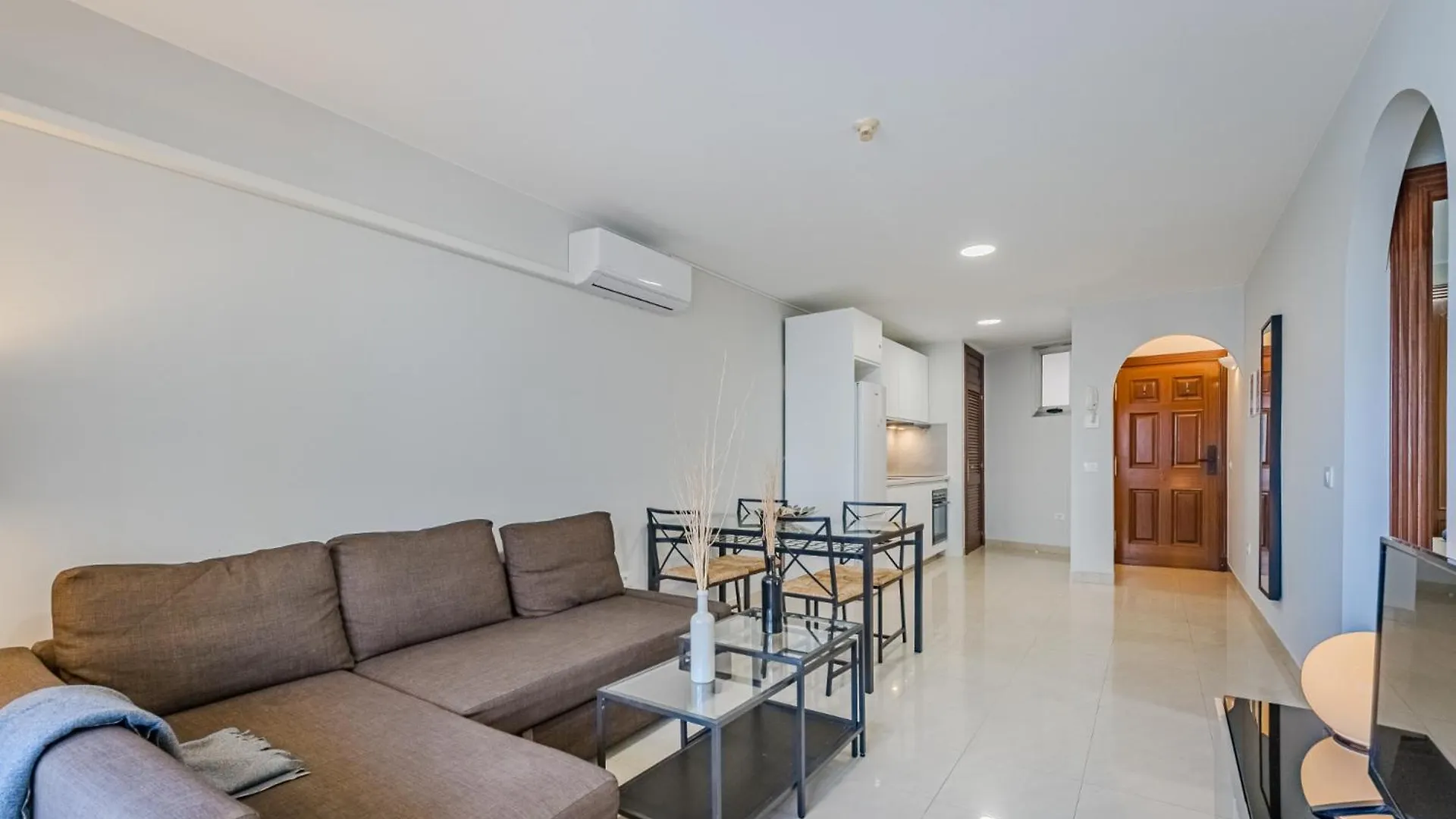 Sol Paraiso 2 Bedrooms Apartment アデヘ